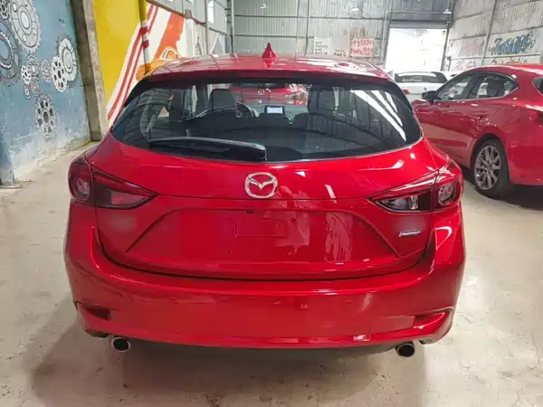 Mazda 3 Axela 2018