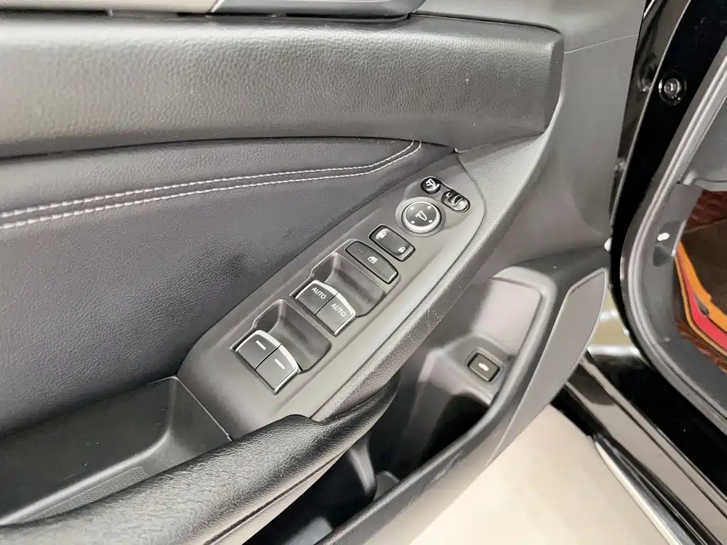 Honda Accord 2019 — фото 6