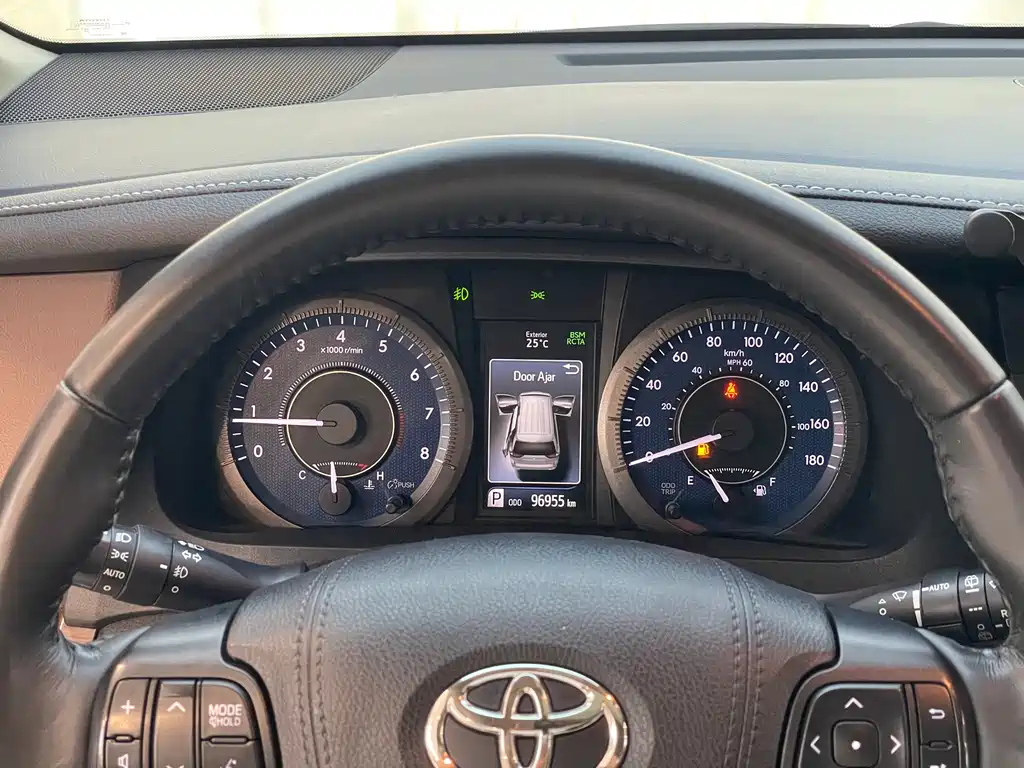Toyota Sienna 2020 — фото 28