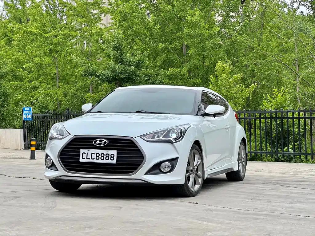 Hyundai Veloster 2015
