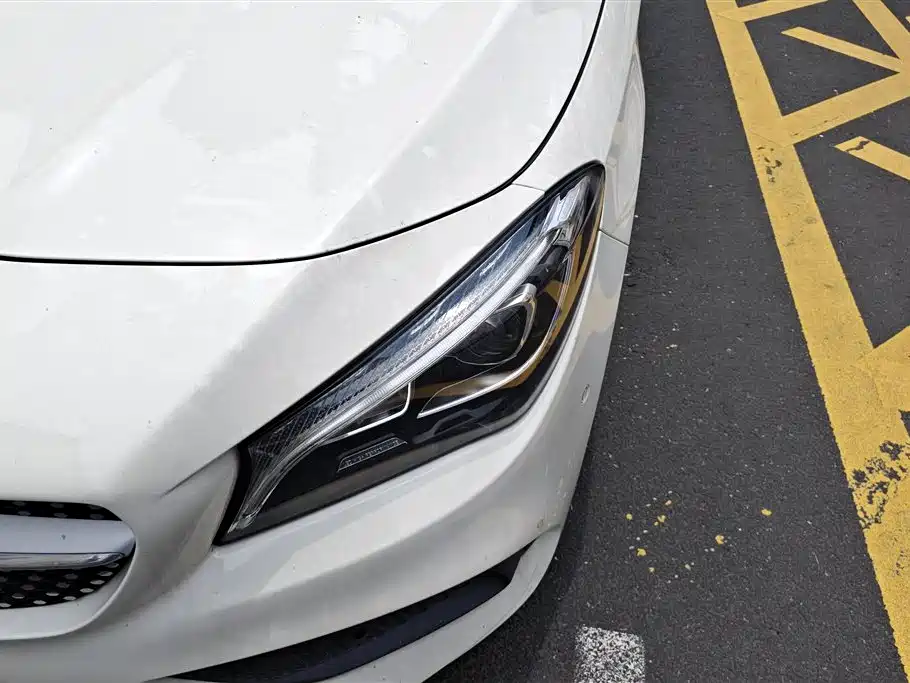 Mercedes-Benz CLA 2016