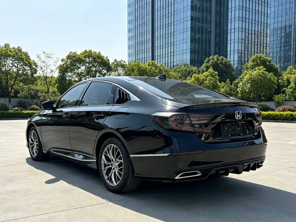 Honda Accord 2020 — фото 3