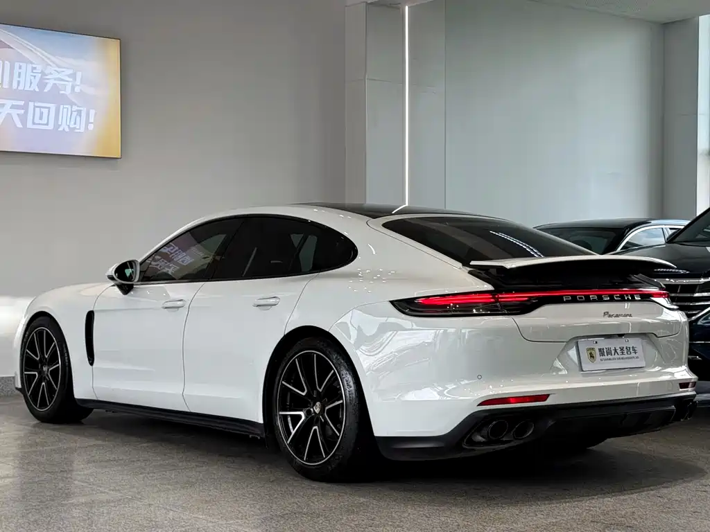 Porsche Panamera 2022 — фото 9