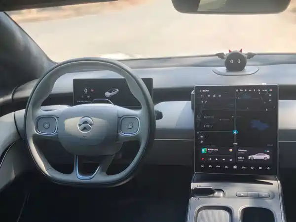 NIO ET5 2023