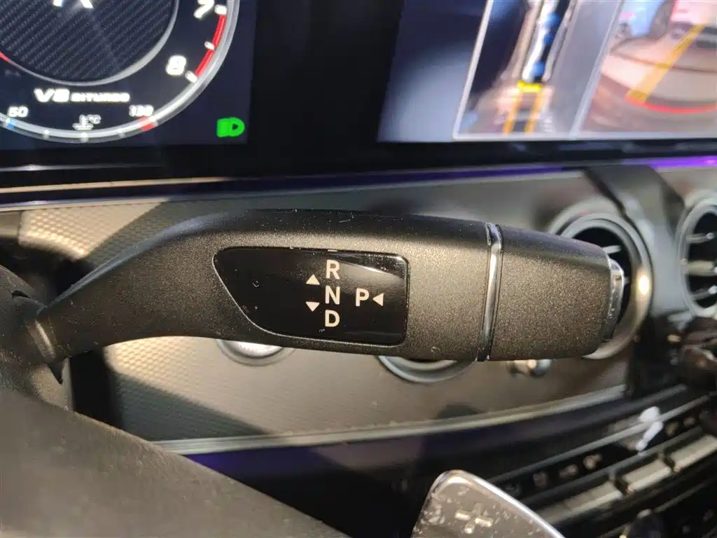 Mercedes-Benz E-Class 2018 — фото 14