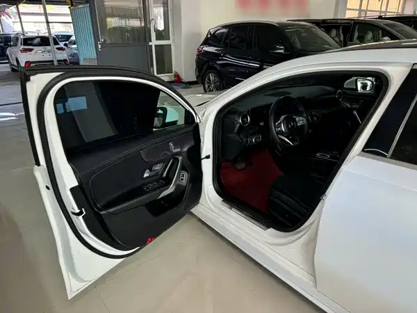 Mercedes-Benz A-Class 2019