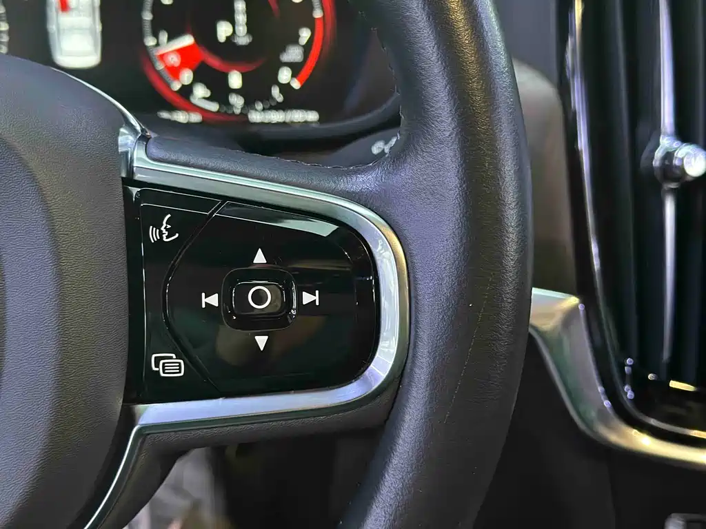 Volvo S90 2021 — фото 14