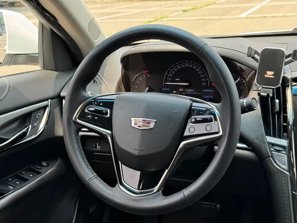 Cadillac ATS-L 2019 — фото 13