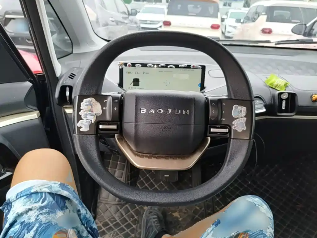 Baojun KiWi EV 2022 — фото 11