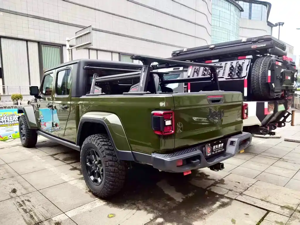 Jeep Gladiator — фото 6