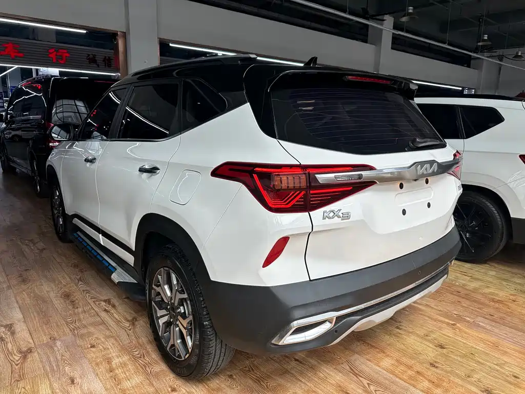 Kia KX3 Proud Running 2022 — фото 11