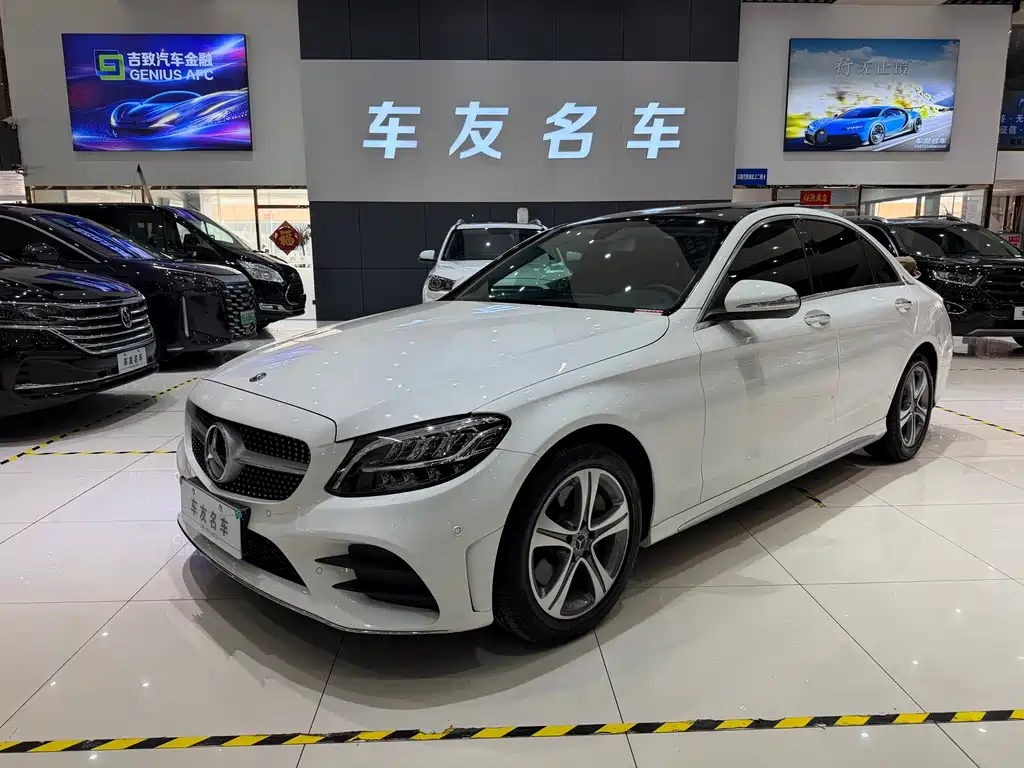 Mercedes-Benz C-Class 2019 — фото 1