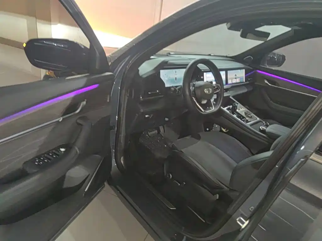 Geely Xingyue L 2025 — фото 16