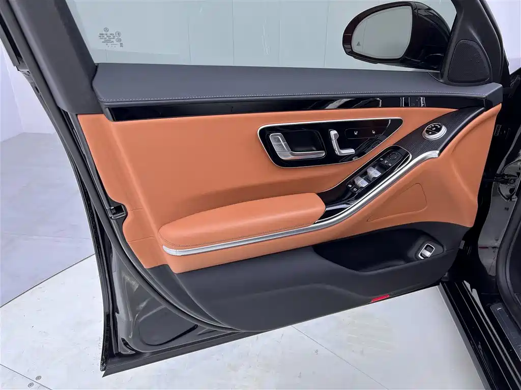 Mercedes-Benz S-Class 2023 — фото 16