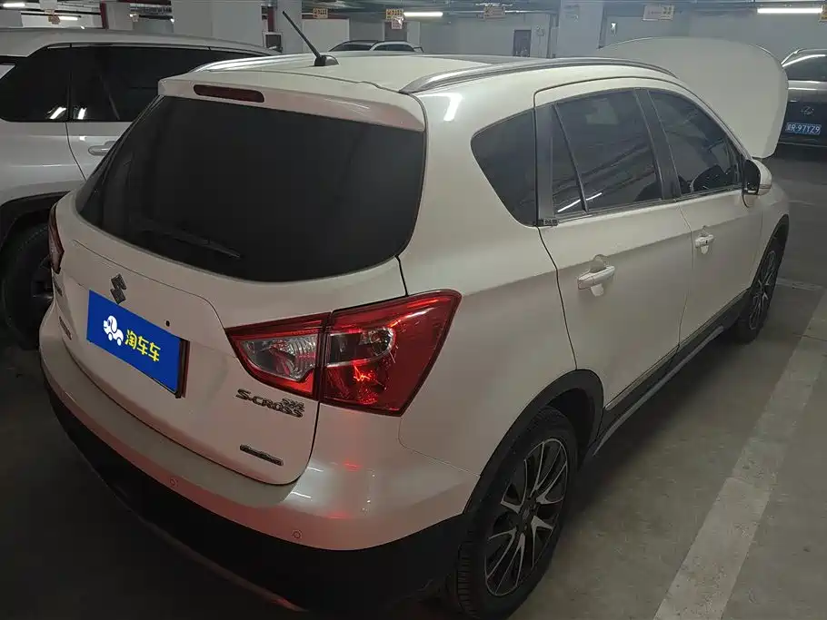 Suzuki S-Cross 2015 — фото 3