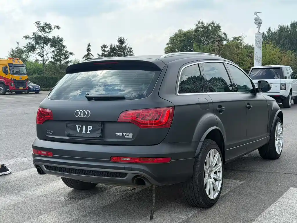 Audi Q7 2013 — фото 9
