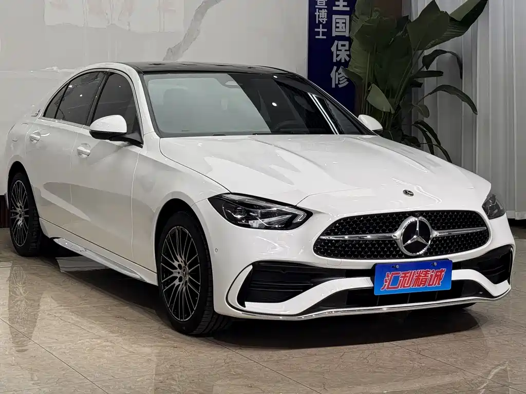 Mercedes-Benz C-Class 2025