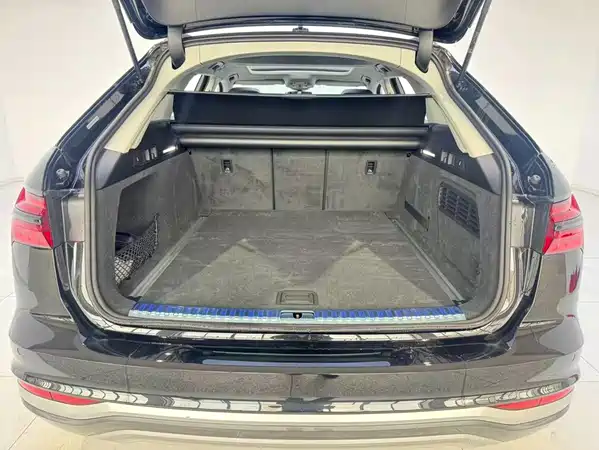Audi A6 2025