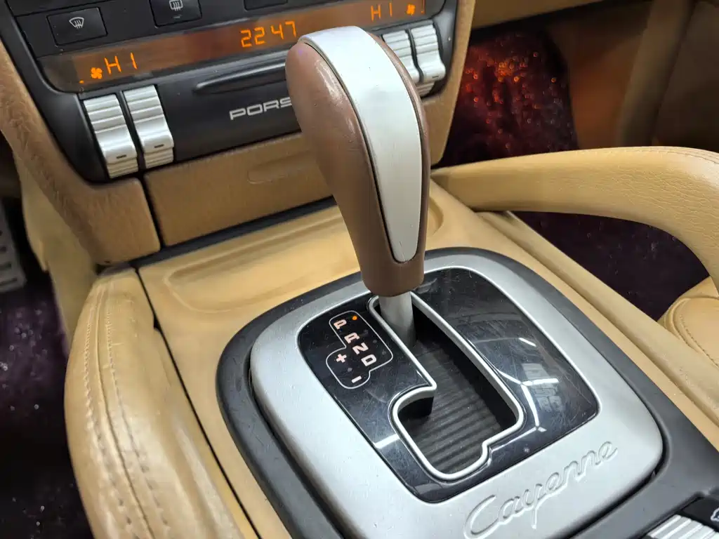 Porsche Cayenne 2006 — фото 10