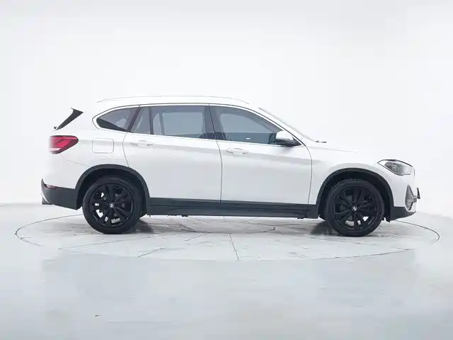 BMW X1 2021 — фото 22