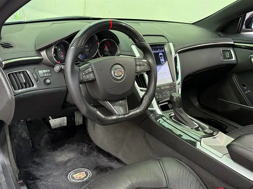 Cadillac CTS 2013 — фото 13