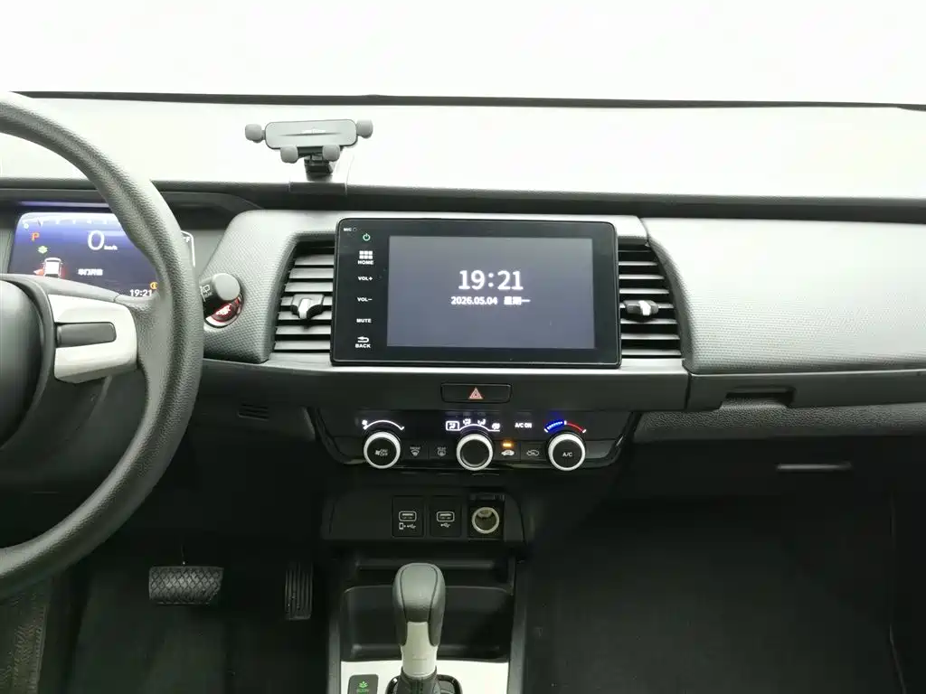 Honda Fit 2021 — фото 12