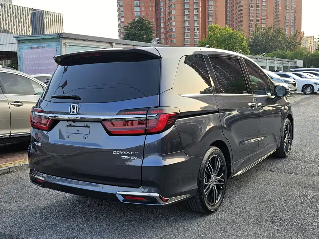 Honda Odyssey 2023 — фото 4
