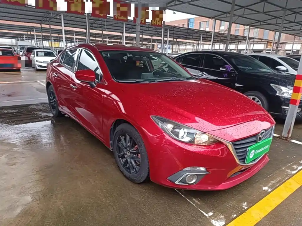 Mazda 3 Axela 2015