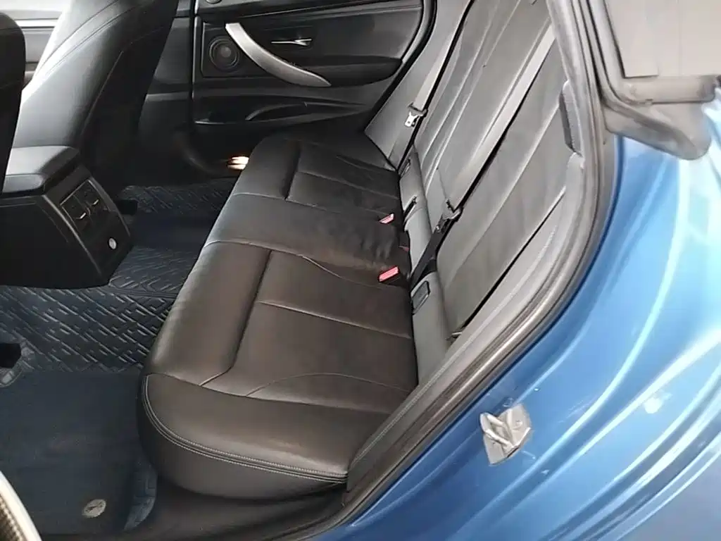 BMW 3 Series GT 2019 — фото 17