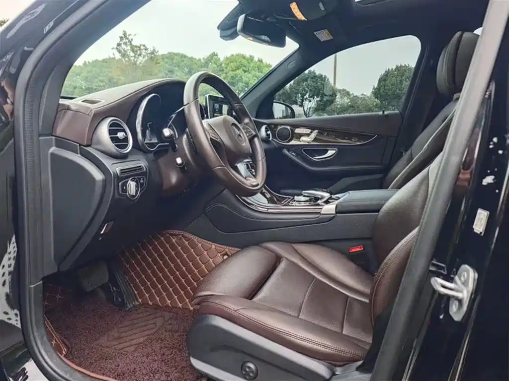 Mercedes-Benz GLC 2019