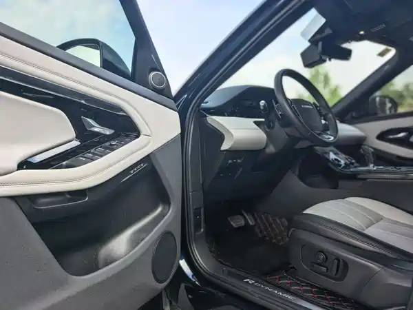 Land Rover Range Rover Evoque 2020
