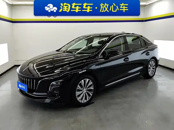 Hongqi E-QM5 2024