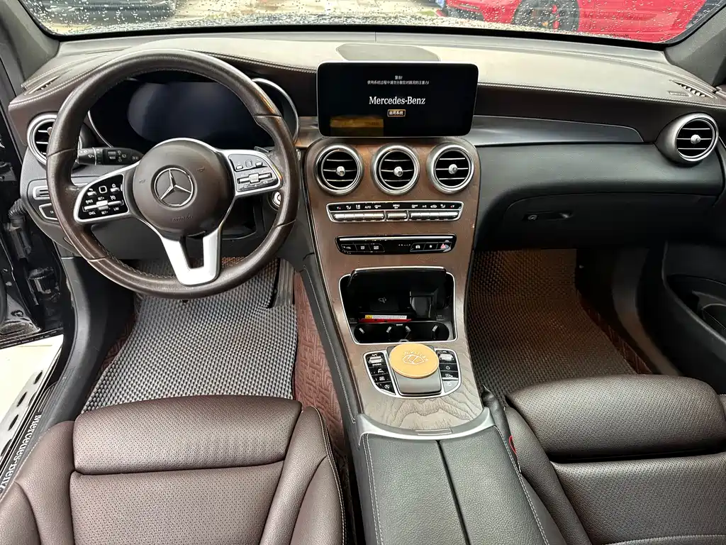 Mercedes-Benz GLC 2020