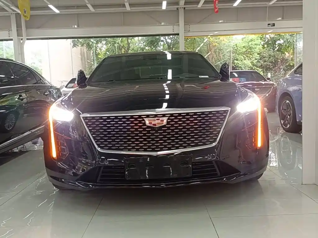 Cadillac CT6 2022 — фото 3