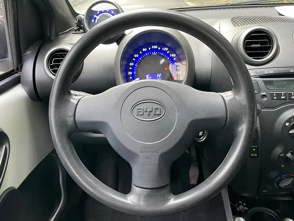 BYD F0 2014 — фото 11