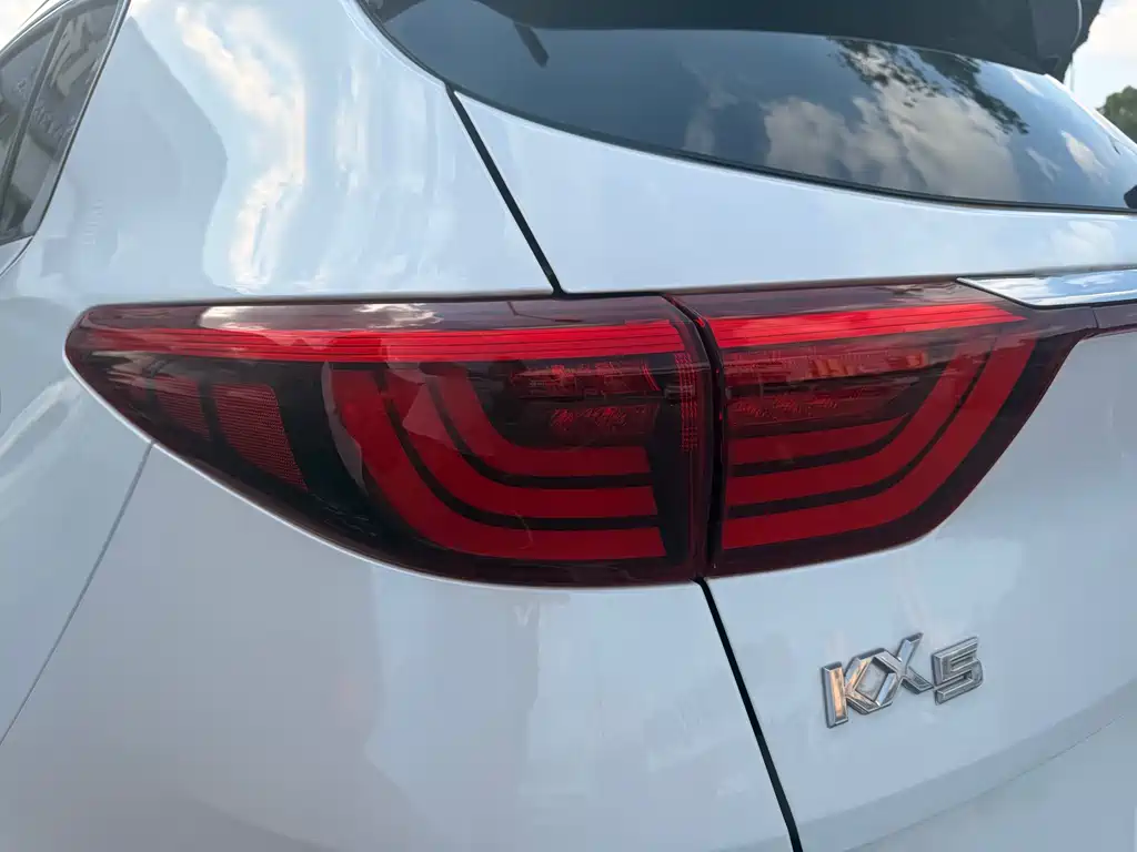 Kia KX5 2016 — фото 27
