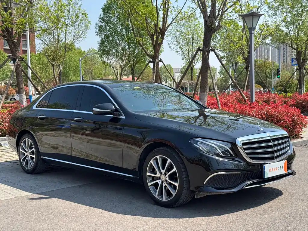 Mercedes-Benz E-Class 2017 — фото 3