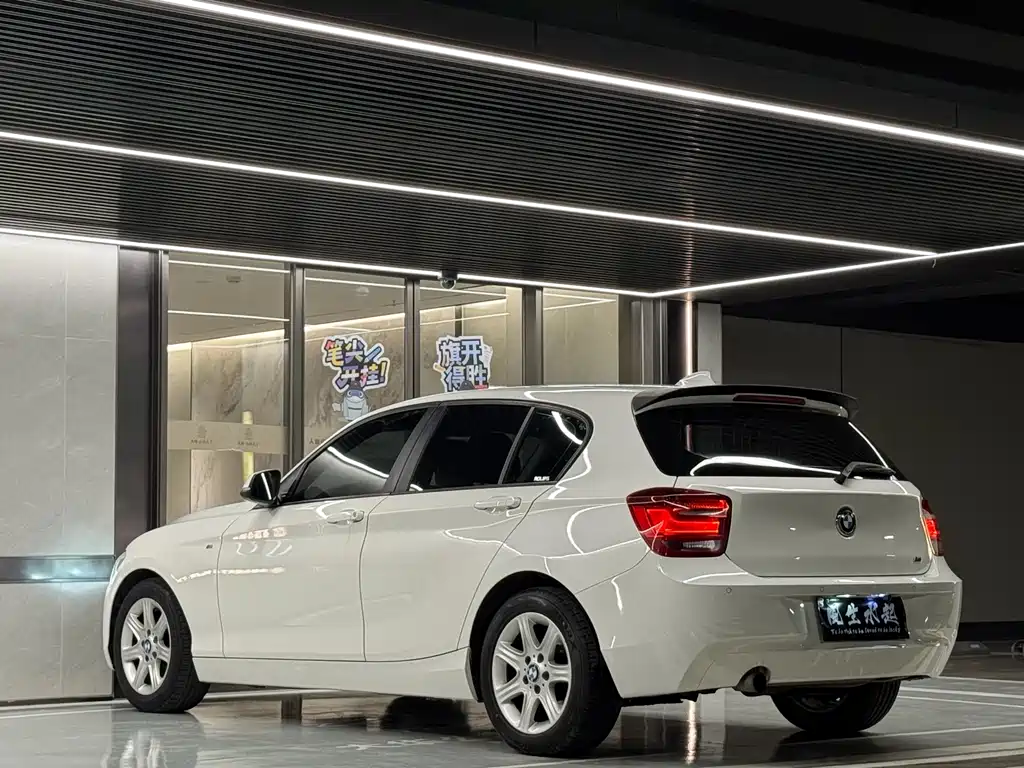 BMW 1 Series 2014 — фото 18