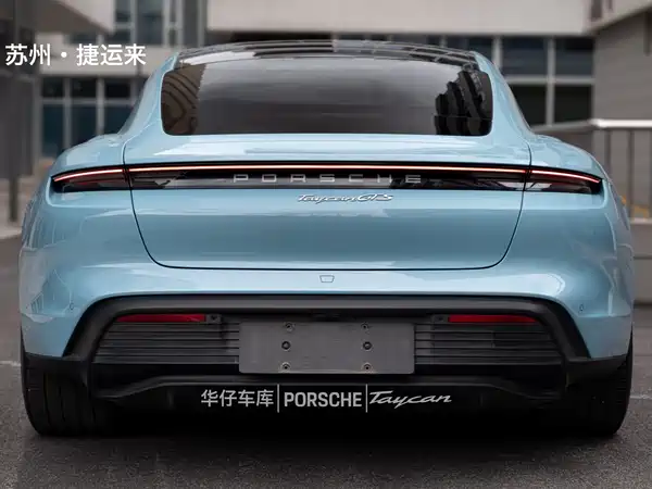 Porsche Taycan 2023