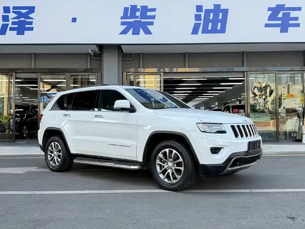 Jeep Grand Cherokee 2016