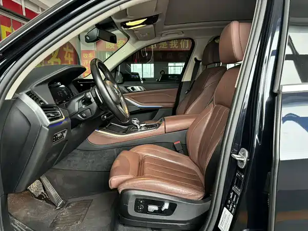 BMW X5 2022