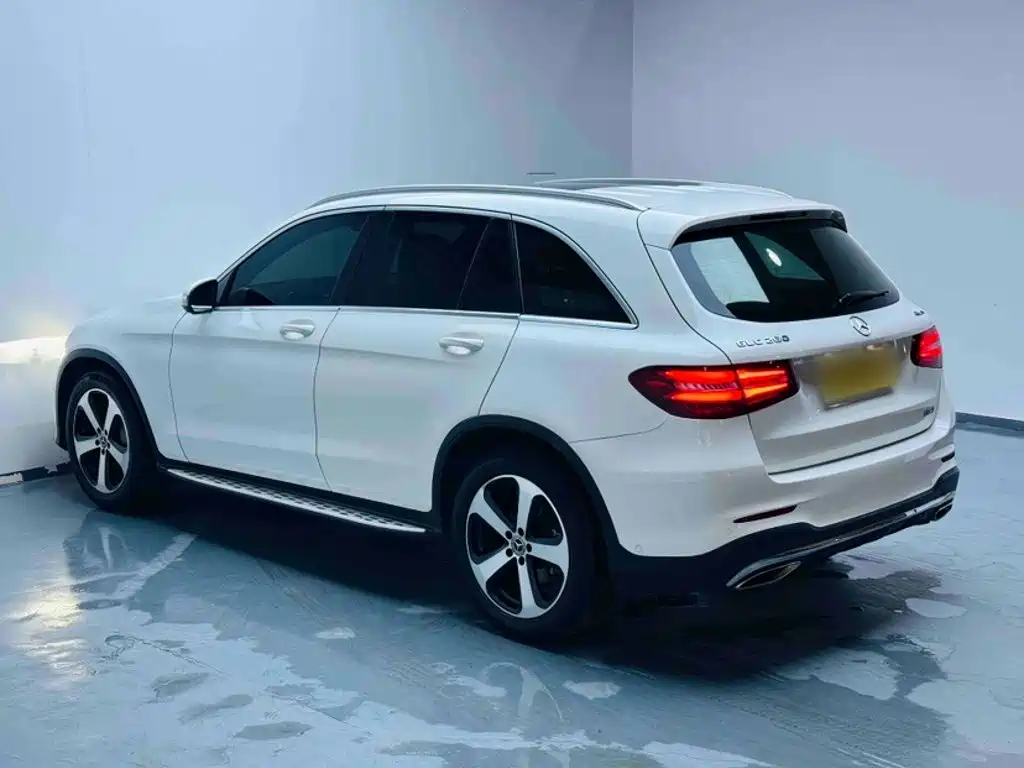 Mercedes-Benz GLC 2018 — фото 22