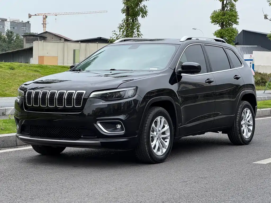 Jeep Cherokee 2020 — фото 1