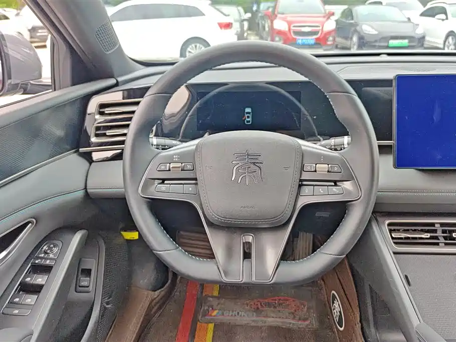 BYD Qin L 2024 — фото 15