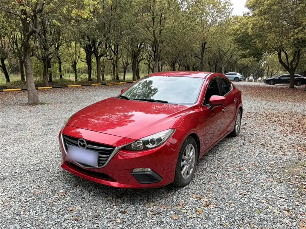 Mazda 3 Axela 2015 — фото 1
