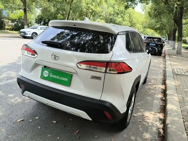 Toyota Corolla Cross 2023