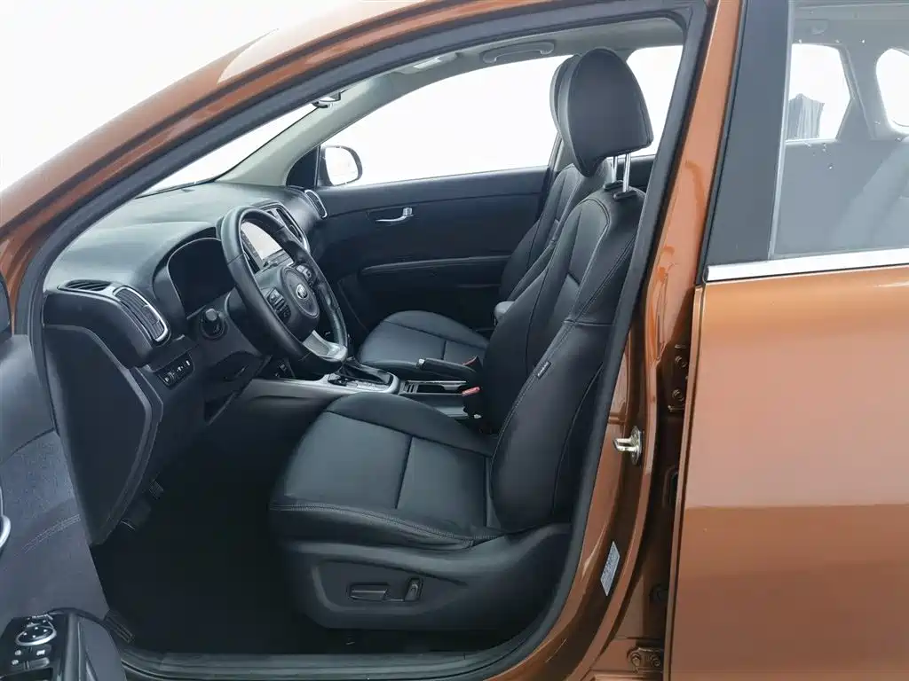 Kia KX3 2015 — фото 10