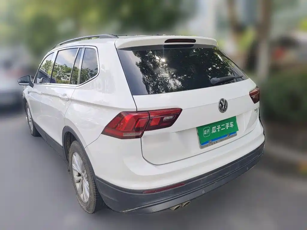 Volkswagen Tiguan L 2018 — фото 25