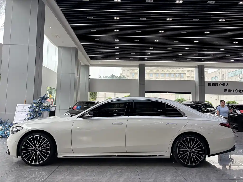Mercedes-Benz S-Class 2022 — фото 4
