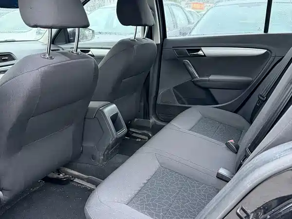 Volkswagen Lavida 2016